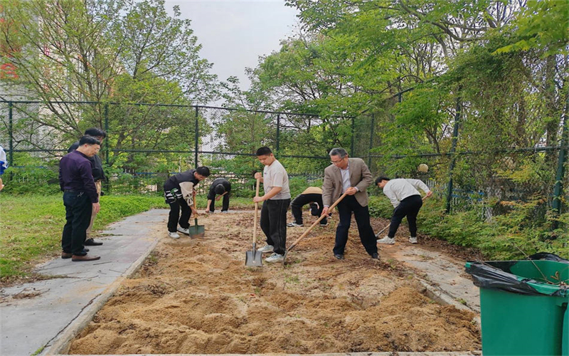校園綠化齊參與，共建美麗理工校園