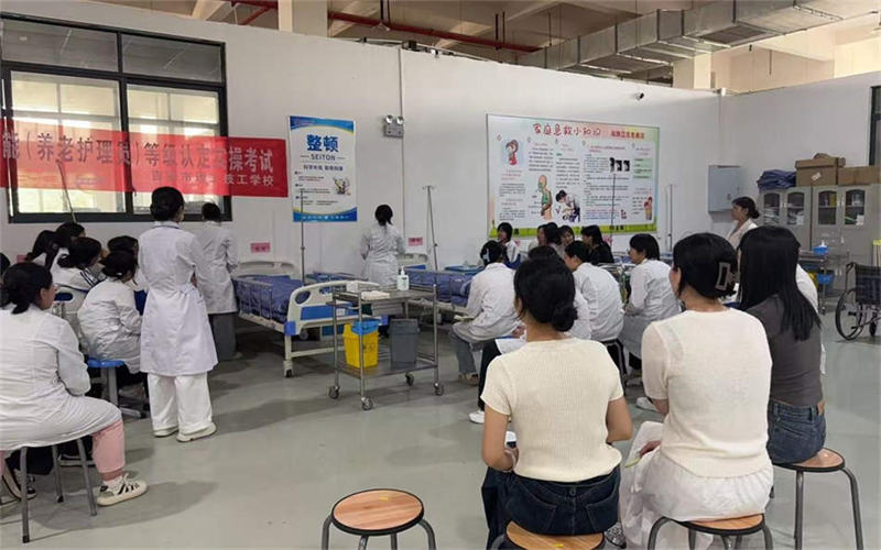 嚴謹考風考紀，檢驗教學成果—我校期末考試順